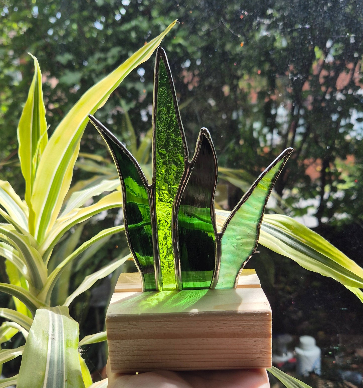 Snakeplant Green Standing Suncatcher