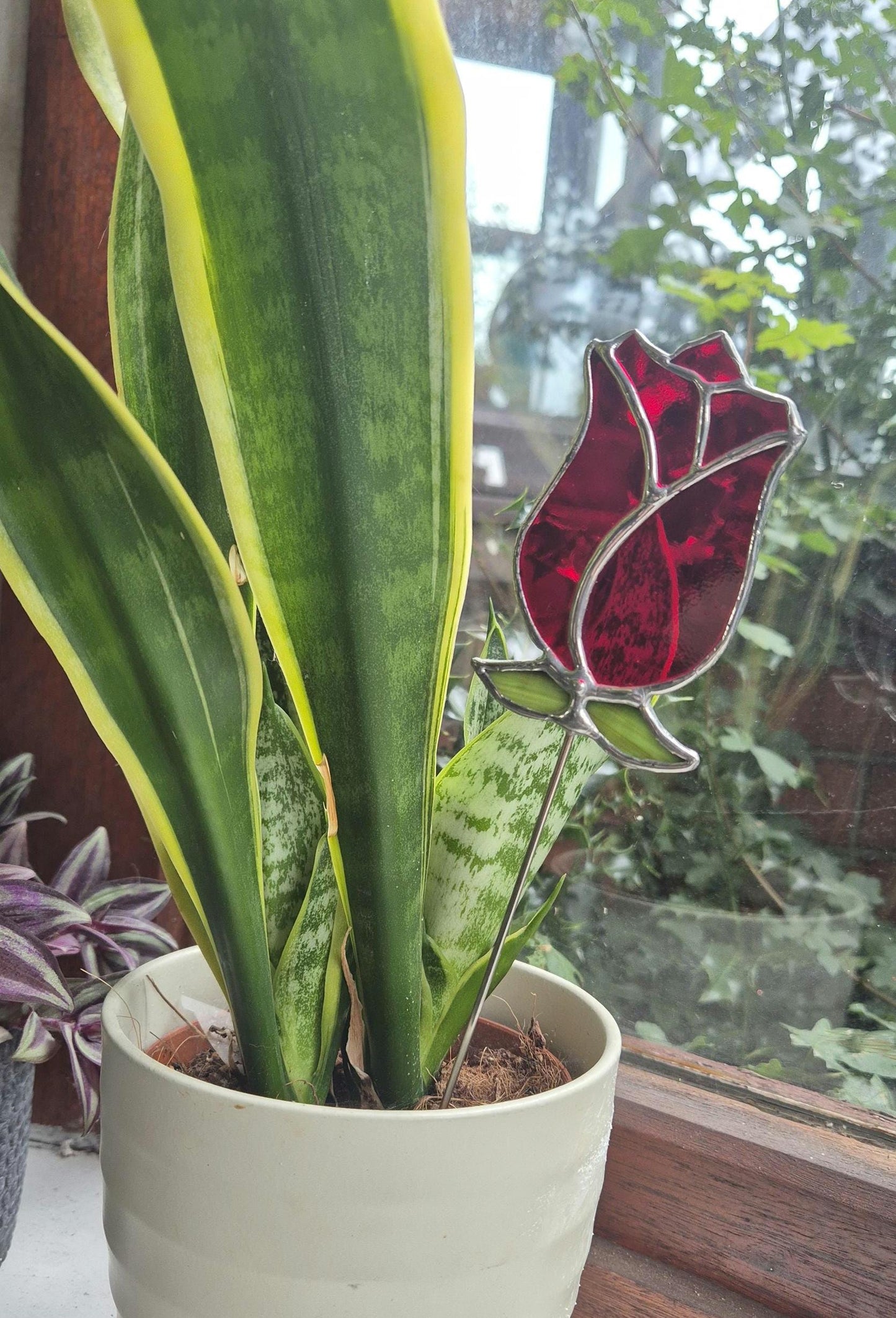Single Stained Glass Red Rose Suncatcher Plant Stake