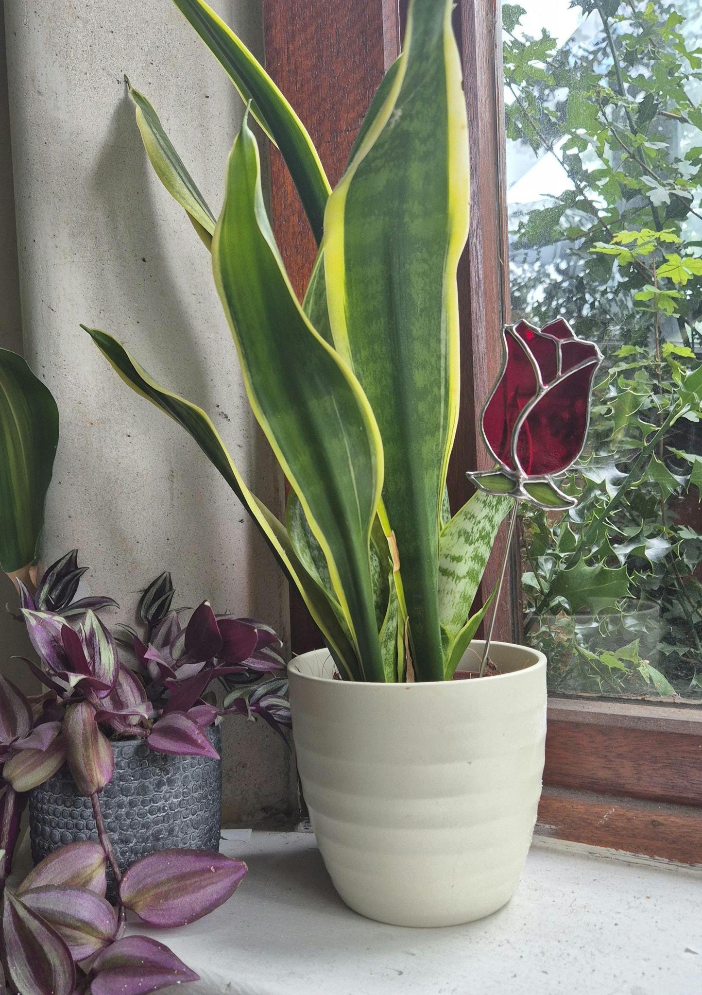 Single Stained Glass Red Rose Suncatcher Plant Stake