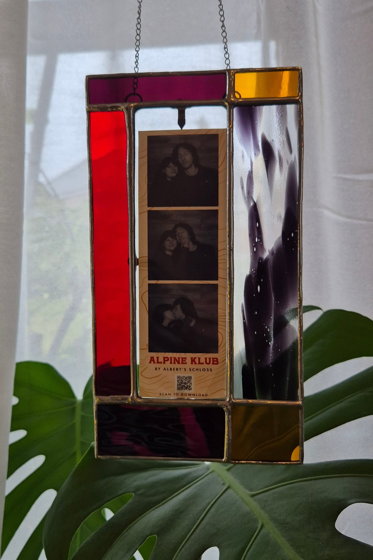 Photobooth Frame Hanging - Digital Booth photo