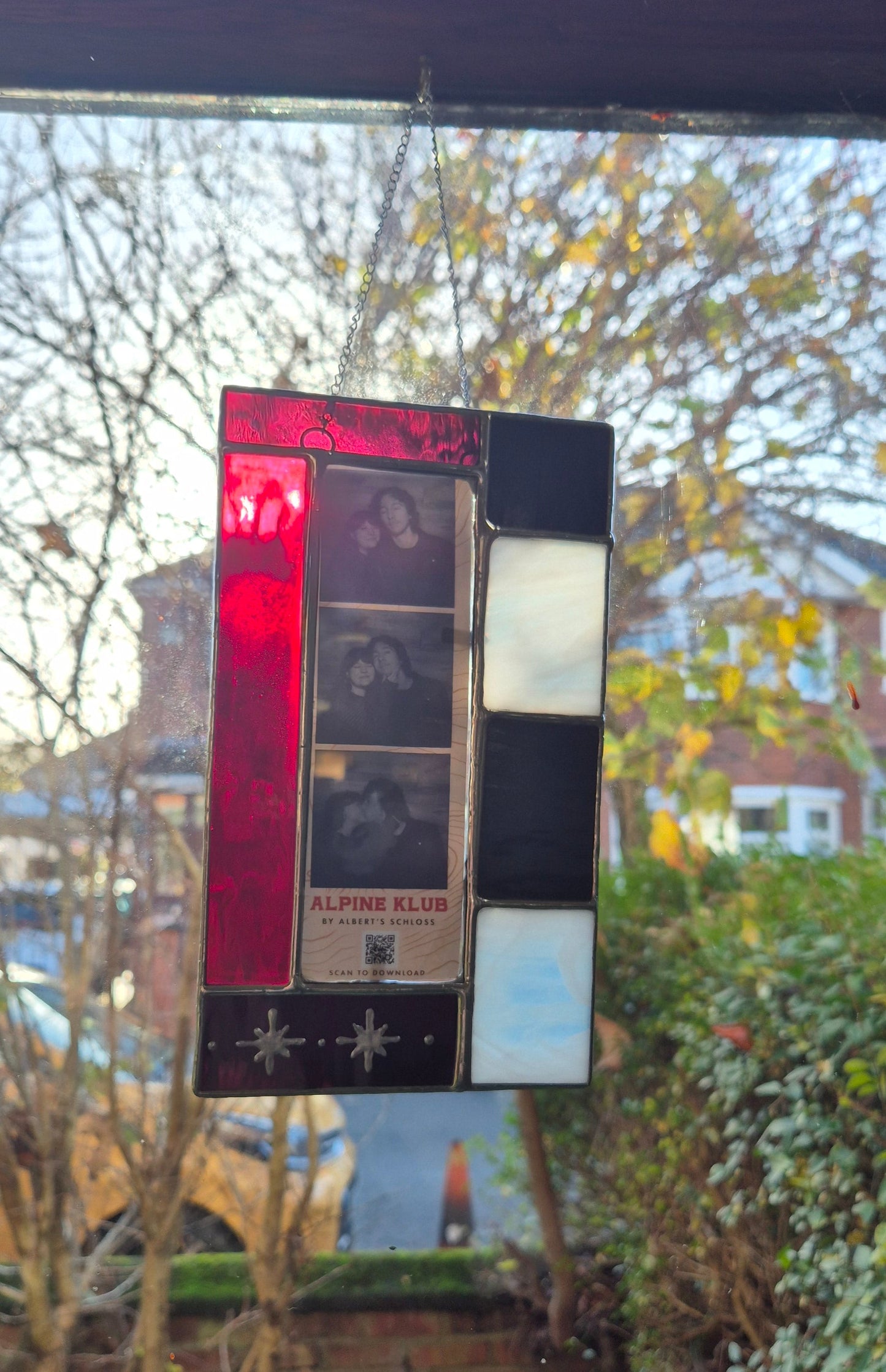 Photobooth Frame Hanging