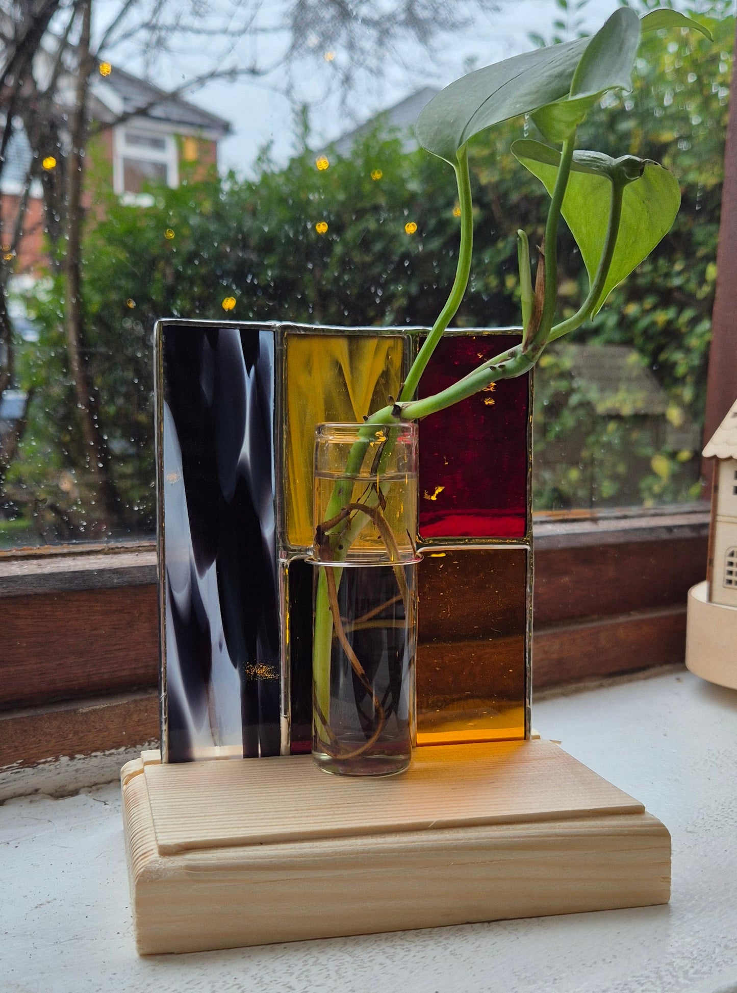 Standing Propagator- Warm Tones