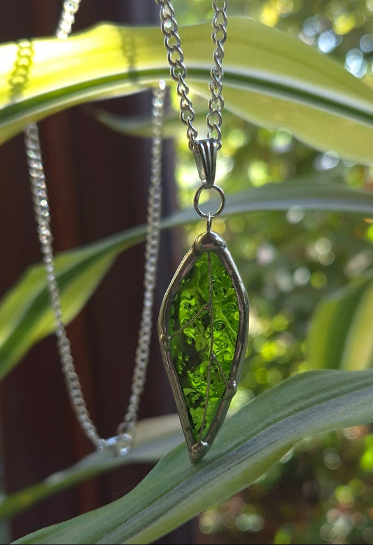 Single Leaf Necklace