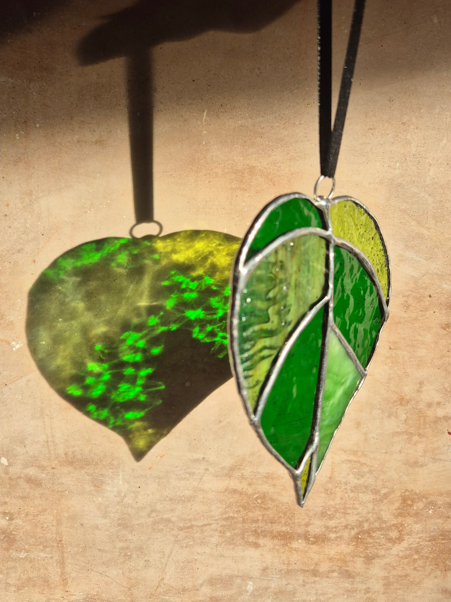 Leaf Green Hanging Suncatcher Small