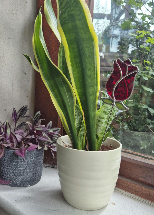 Single Stained Glass Red Rose Suncatcher Plant Stake