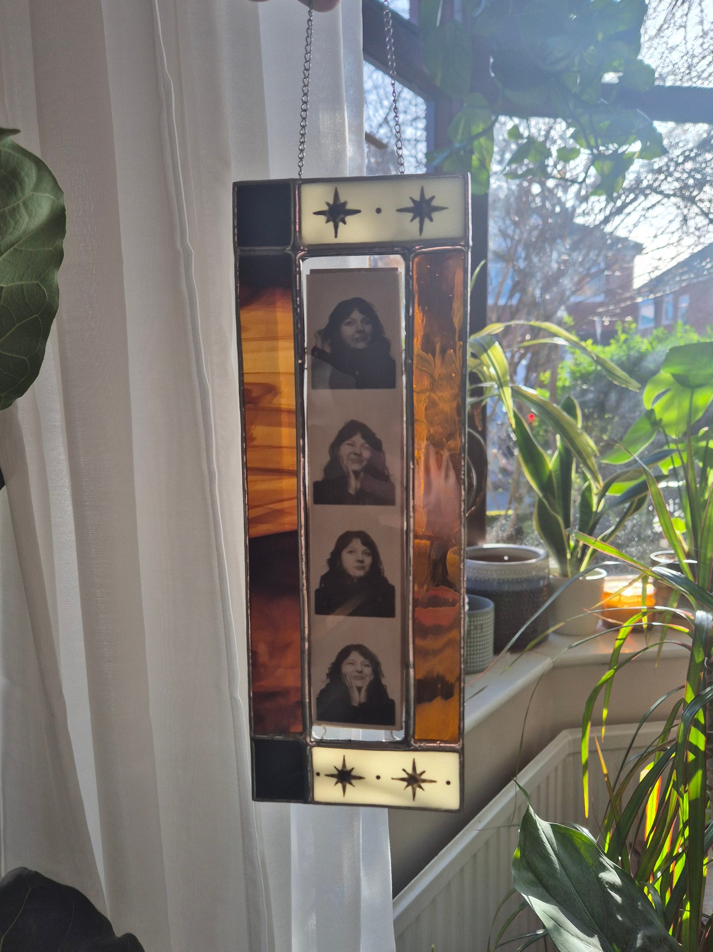 Luna Photobooth Frame Hanging - Film Booth