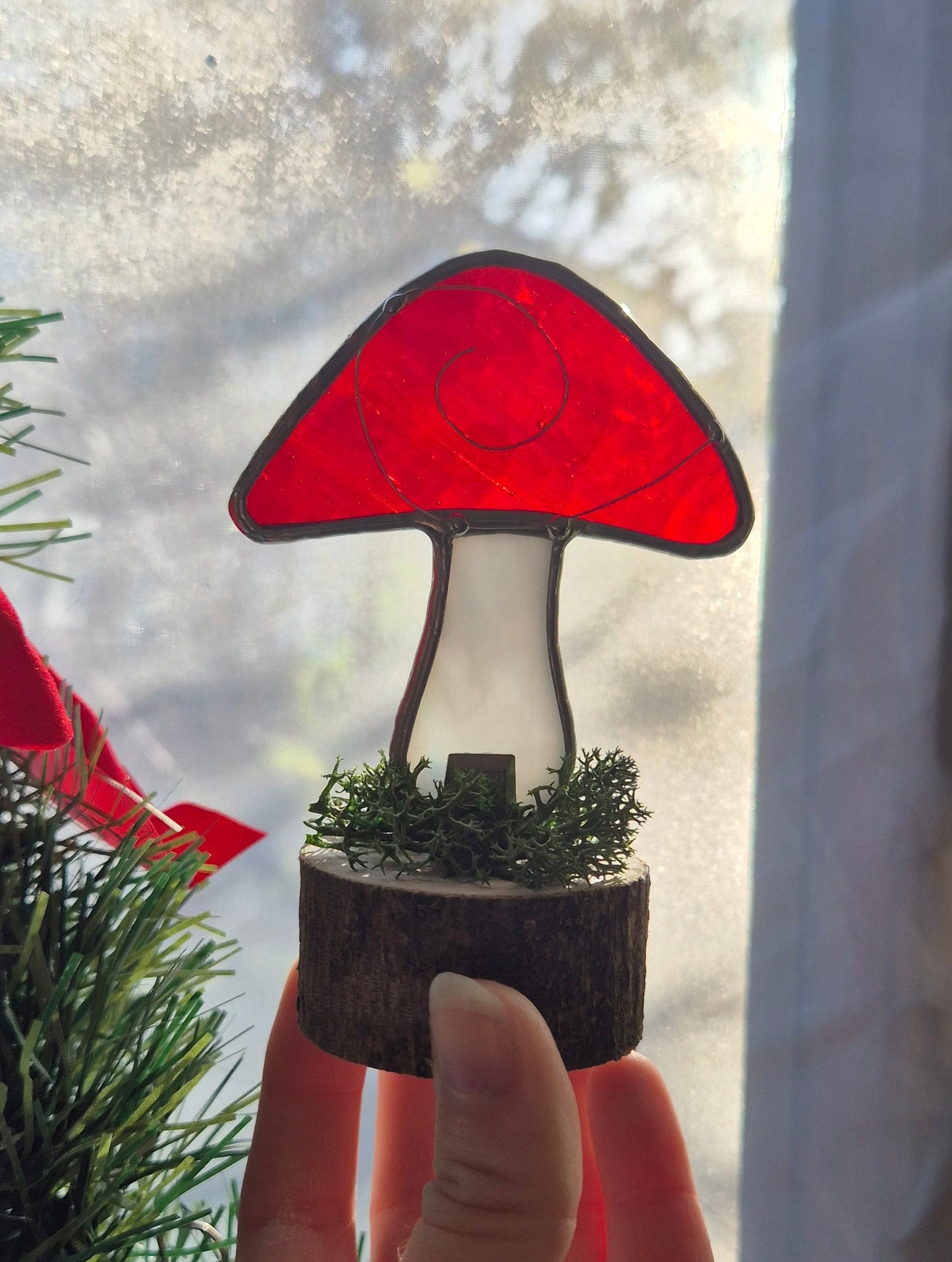Mushroom - Small Red Standing