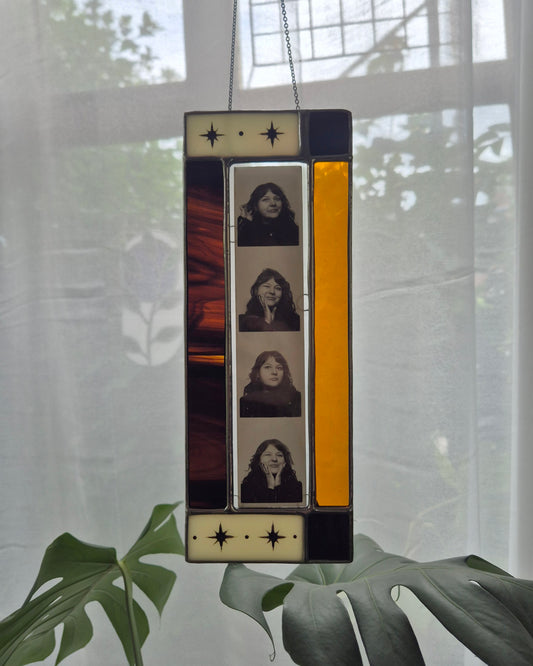 Luna Photobooth Frame Hanging - Film Booth