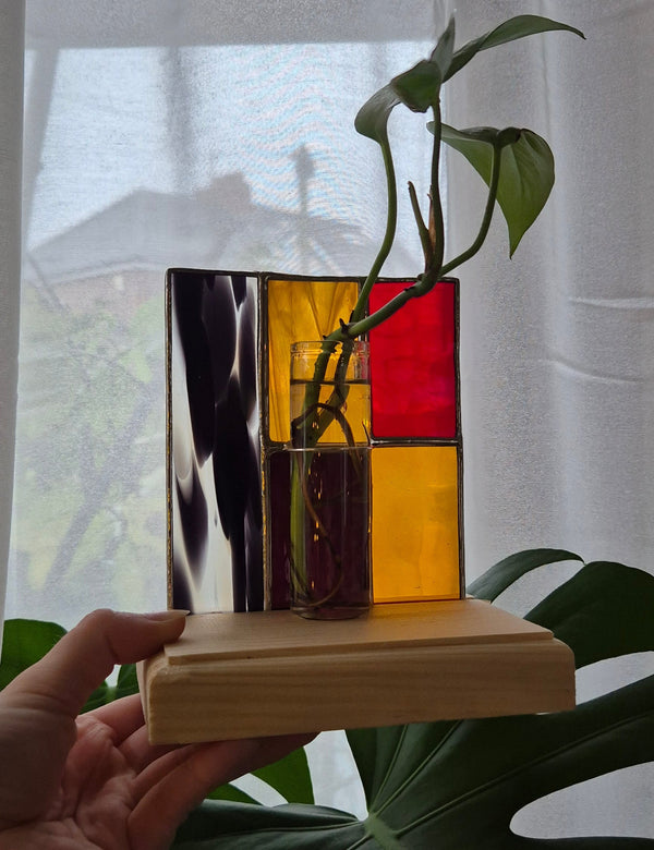 Standing Propagator- Warm Tones