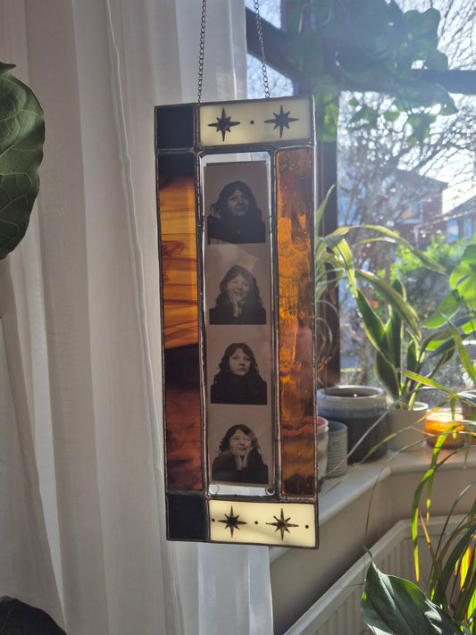 Luna Photobooth Frame Hanging - Film Booth