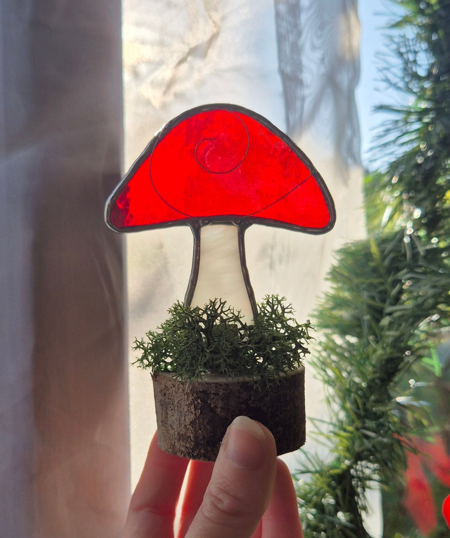 Mushroom - Small Red Standing