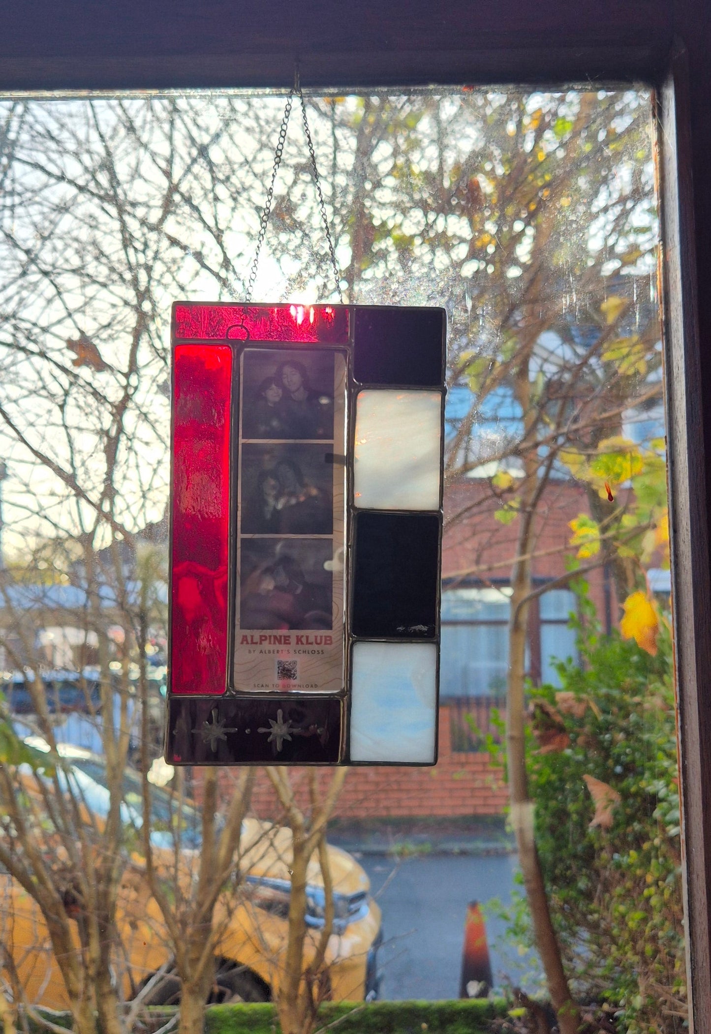 Photobooth Frame Hanging