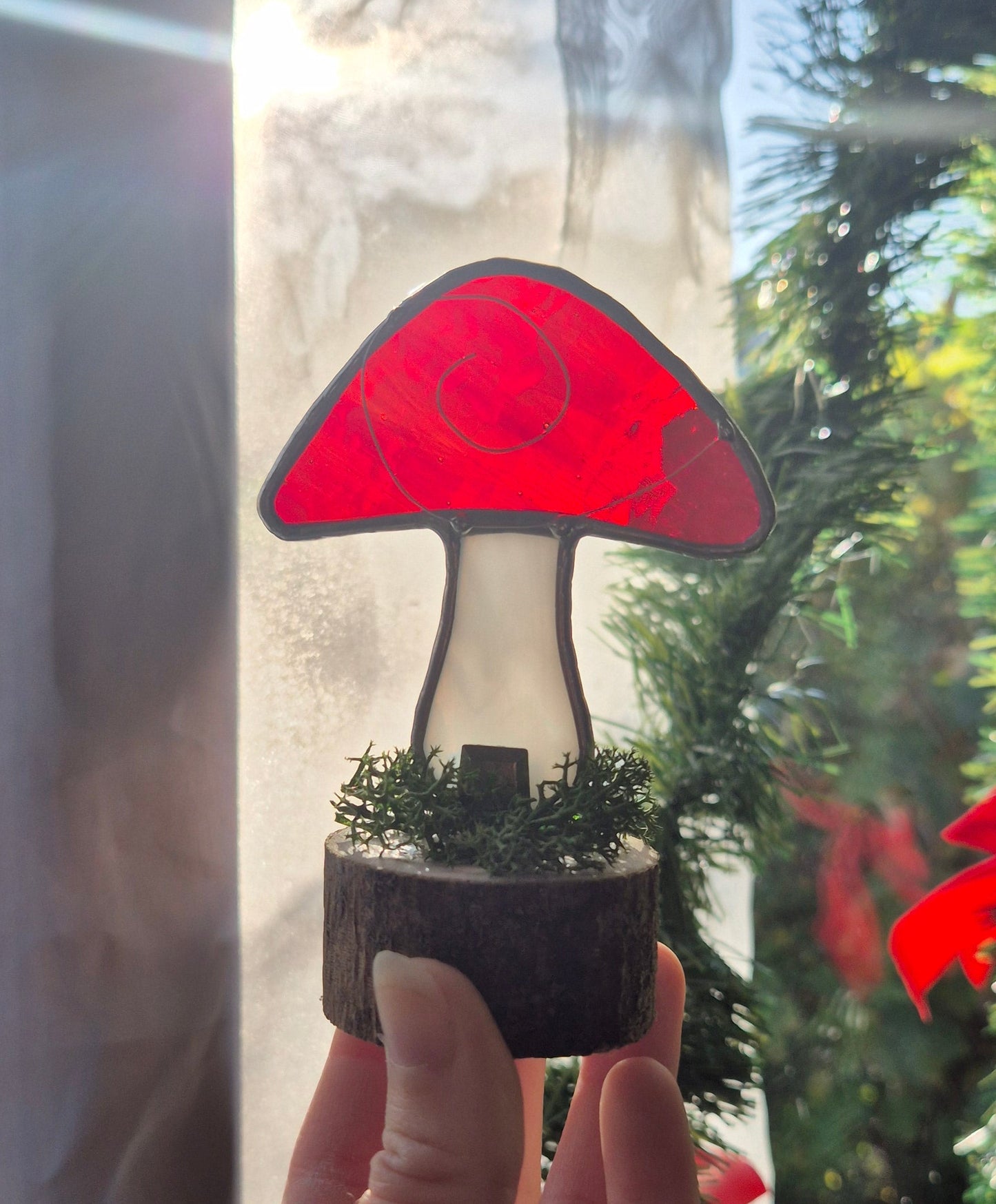 Mushroom - Small Red Standing
