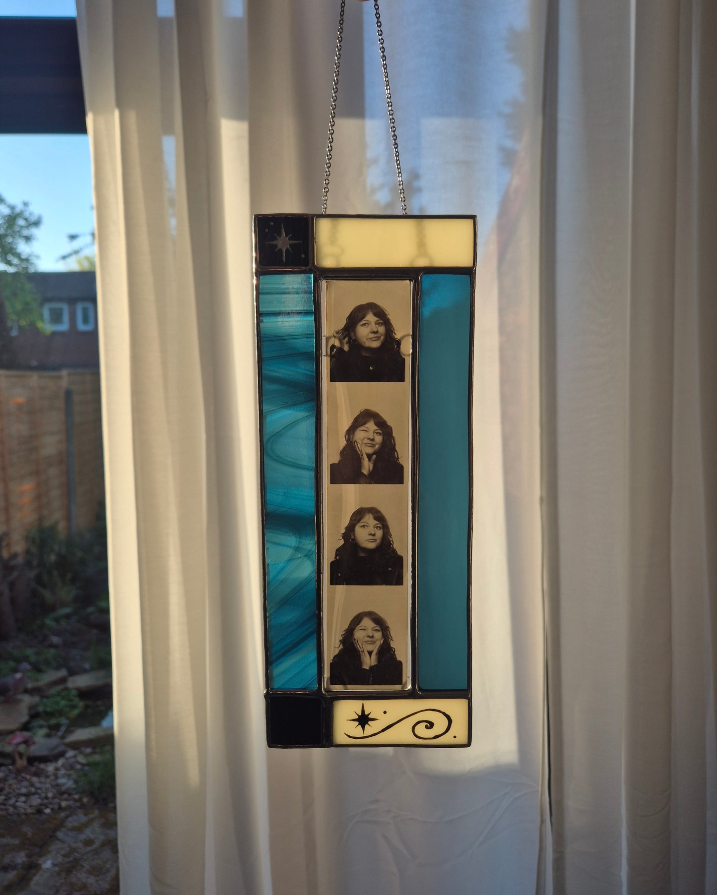 Theia Photobooth Frame Hanging - Film Booth