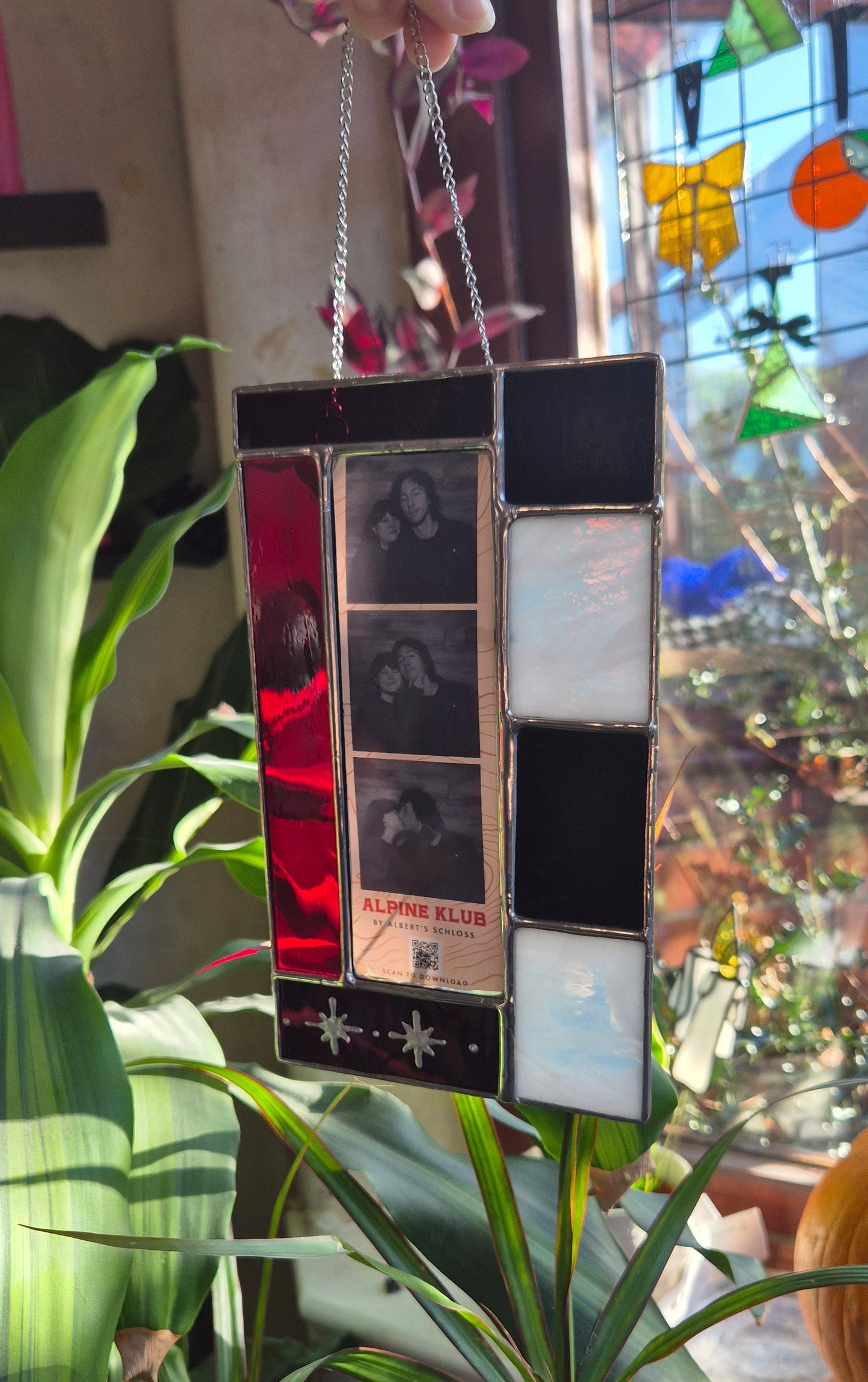 Photobooth Frame Hanging