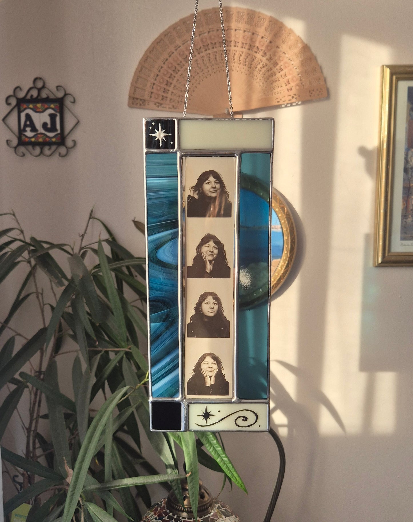 Theia Photobooth Frame Hanging - Film Booth